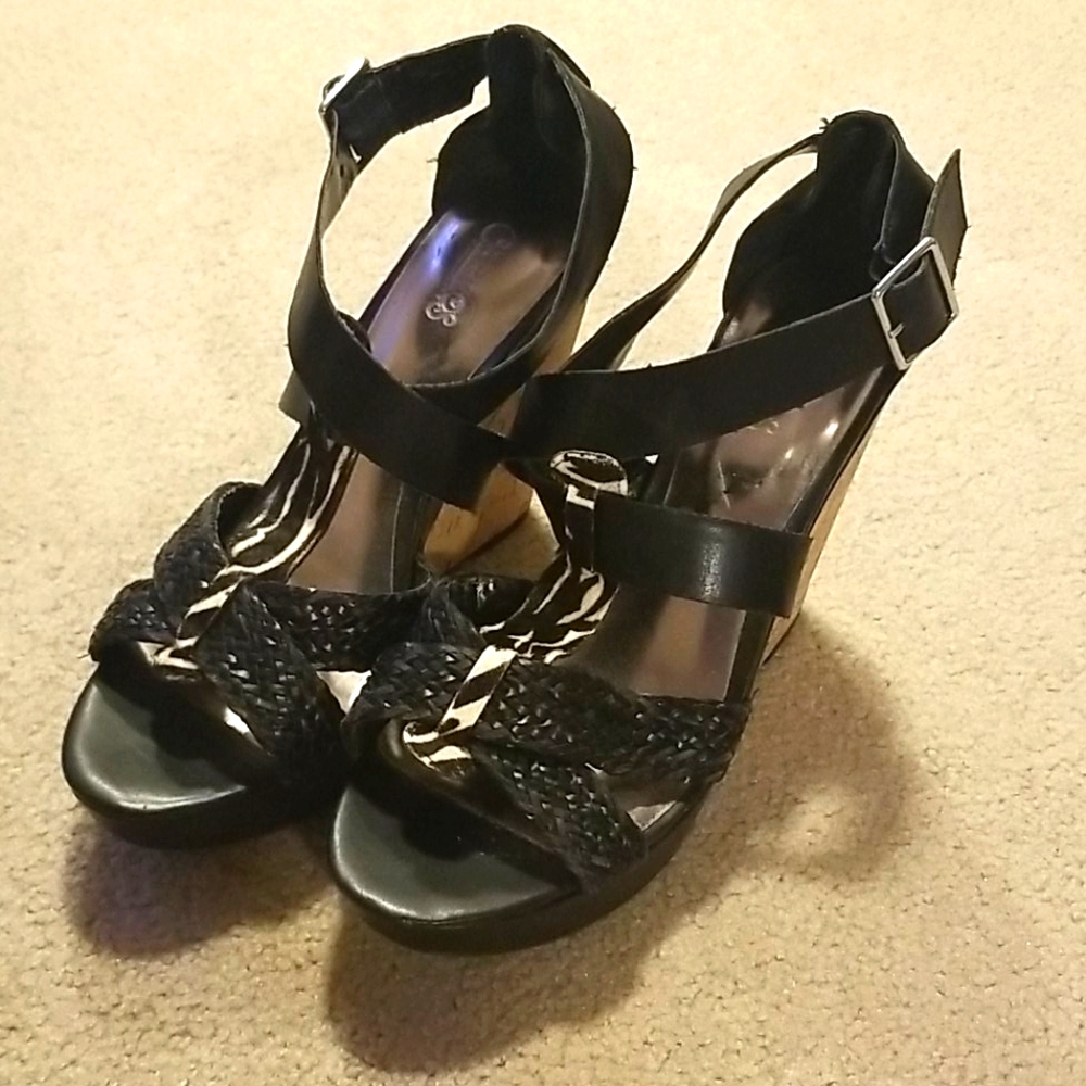 Carlos by Carlos Santana wedges